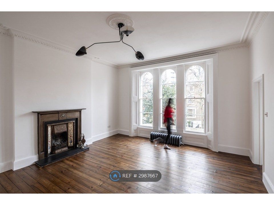 Property photo 2 of 26