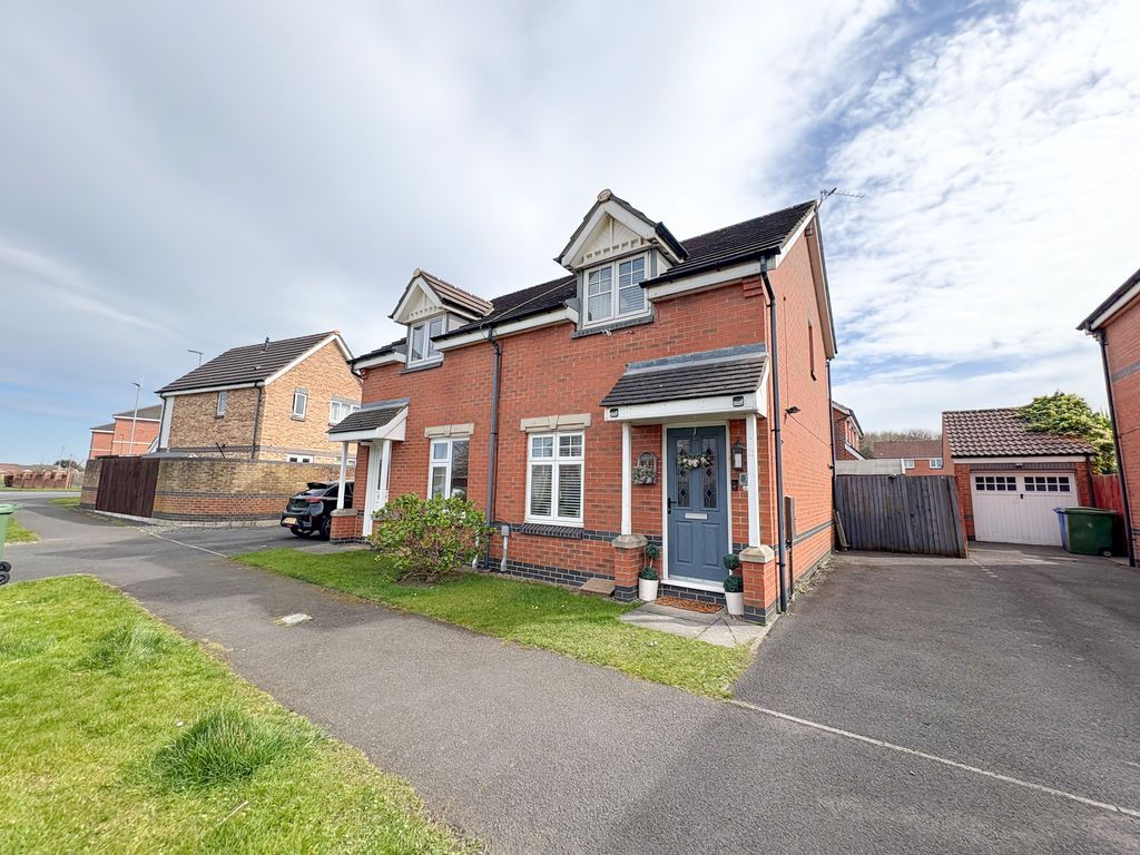 Property photo 1 of 10 Photo 3