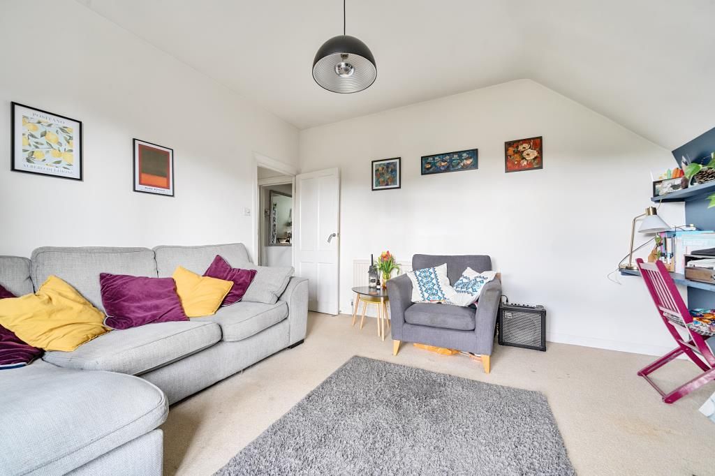 Property photo 3 of 17 Reception