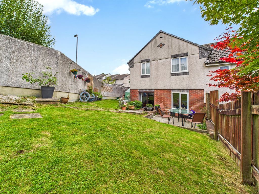 Property photo 2 of 13 Picture No. 03