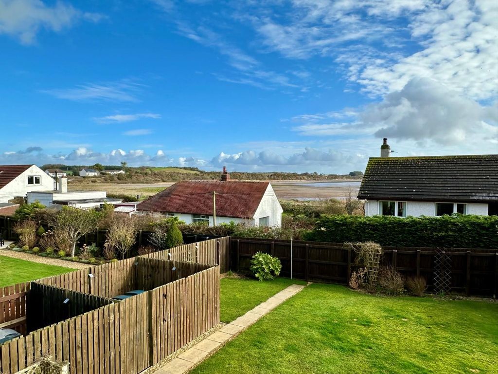 Property photo 3 of 30 Bedroom Two - Outlook