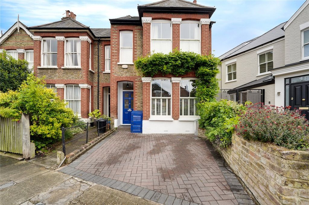 Property photo 1 of 16 Picture No. 09