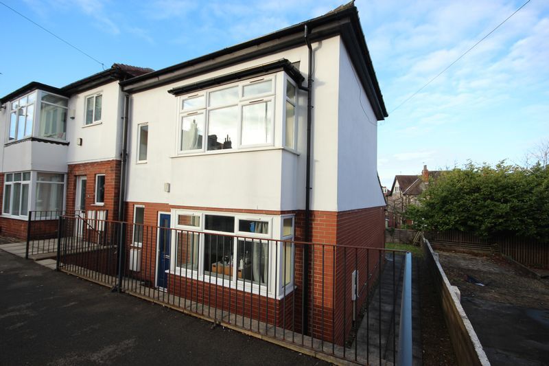 Property photo 3 of 13 40-Grimthorpe-Place-2016-(13).Jpg