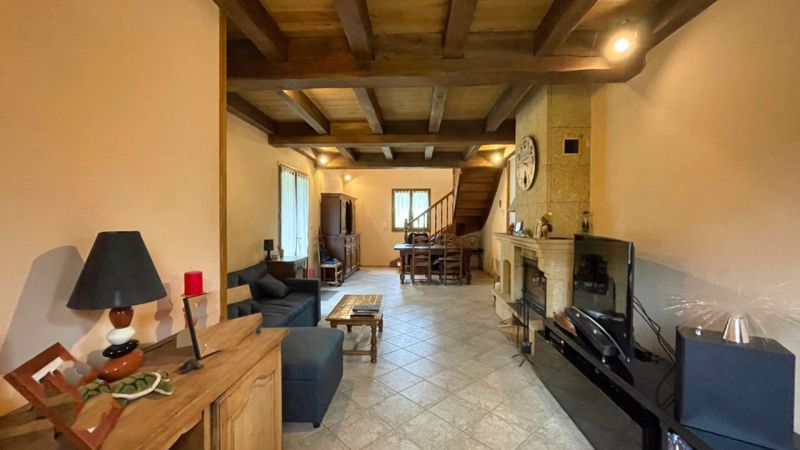 Property photo 2 of 17 Photo 2