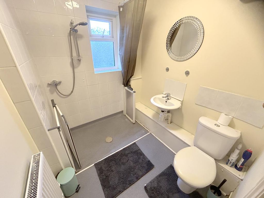 Property photo 2 of 12 Image00004.Jpg