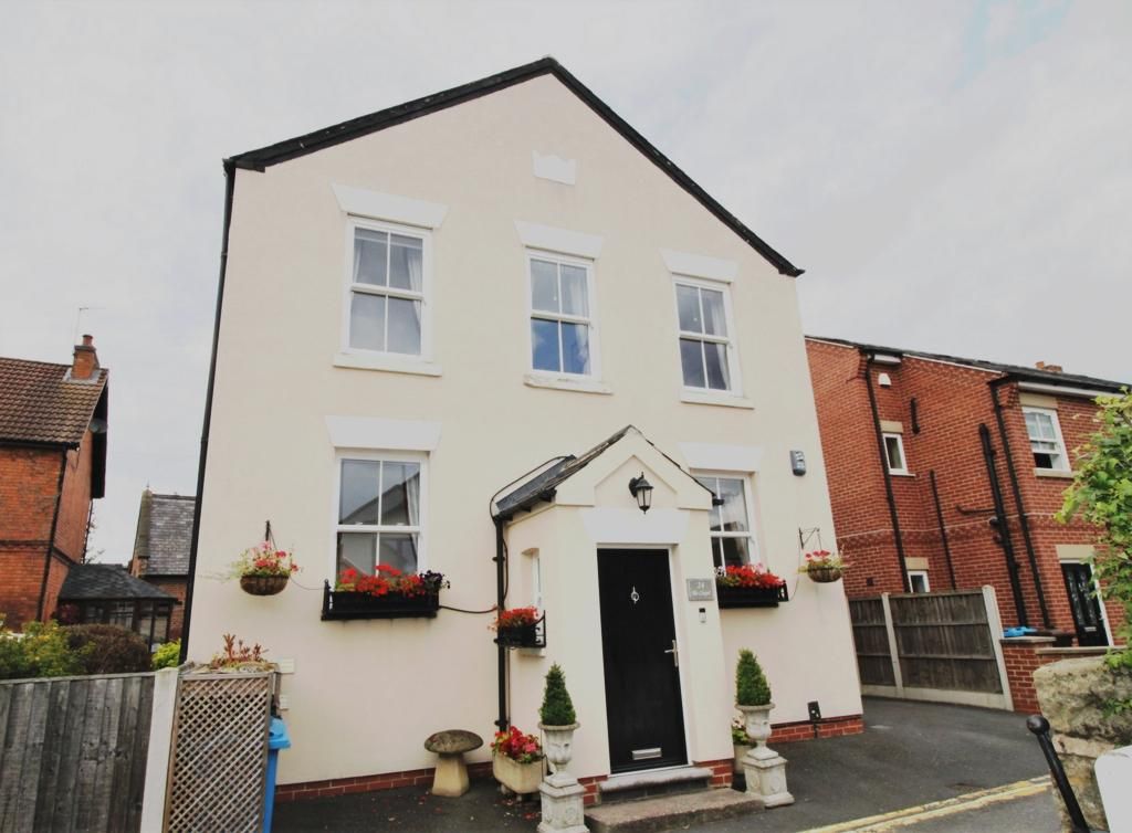 Property photo 1 of 25 Photo 7