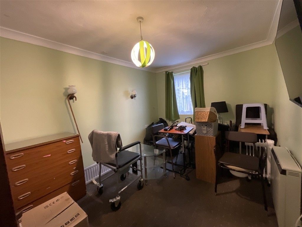 Property photo 3 of 4 Bedroom