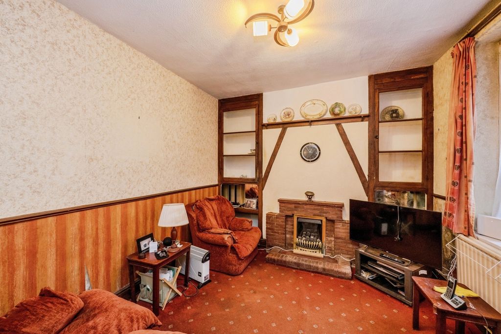 Property photo 3 of 19 Pbox-Img.Jpg