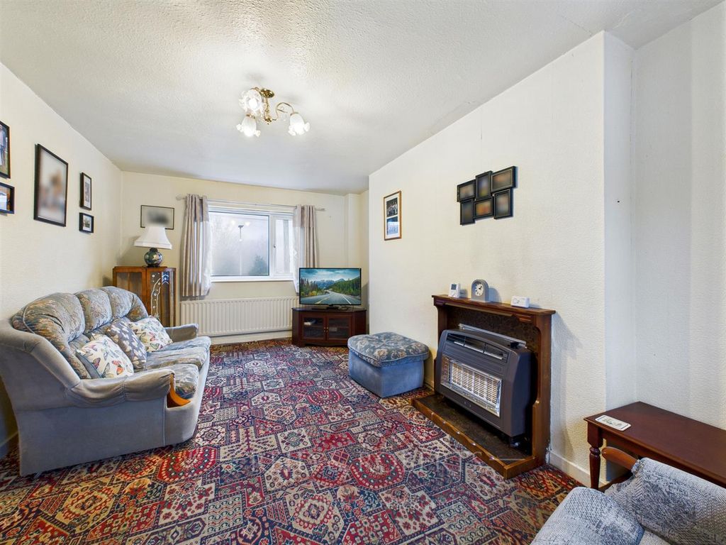 Property photo 2 of 25 Cam03999G0-Pr0209-Still001.Jpg