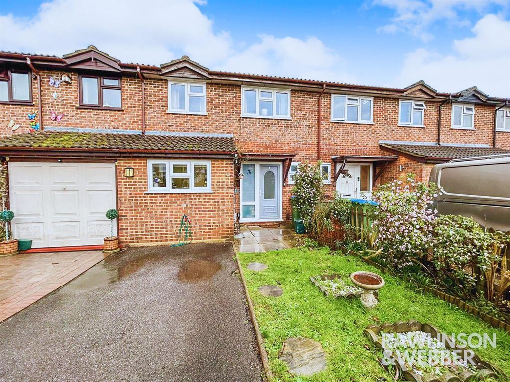 Property photo 1 of 17 Untitled Design (17).Png