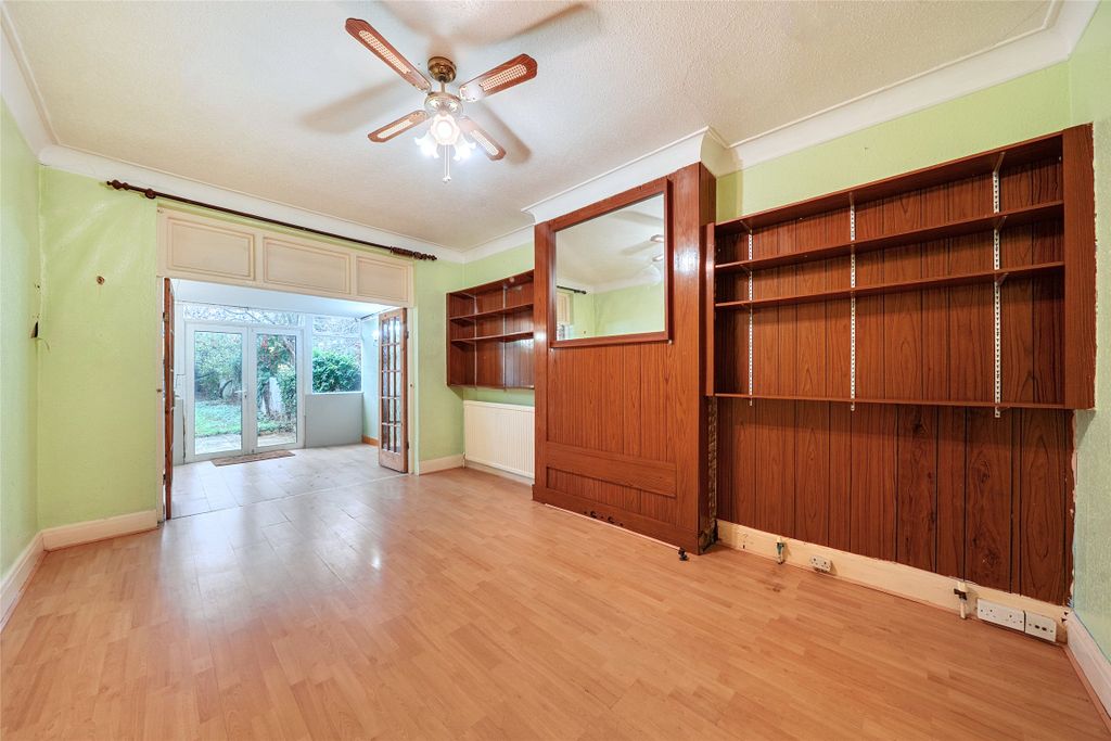 Property photo 2 of 21 Picture No. 27