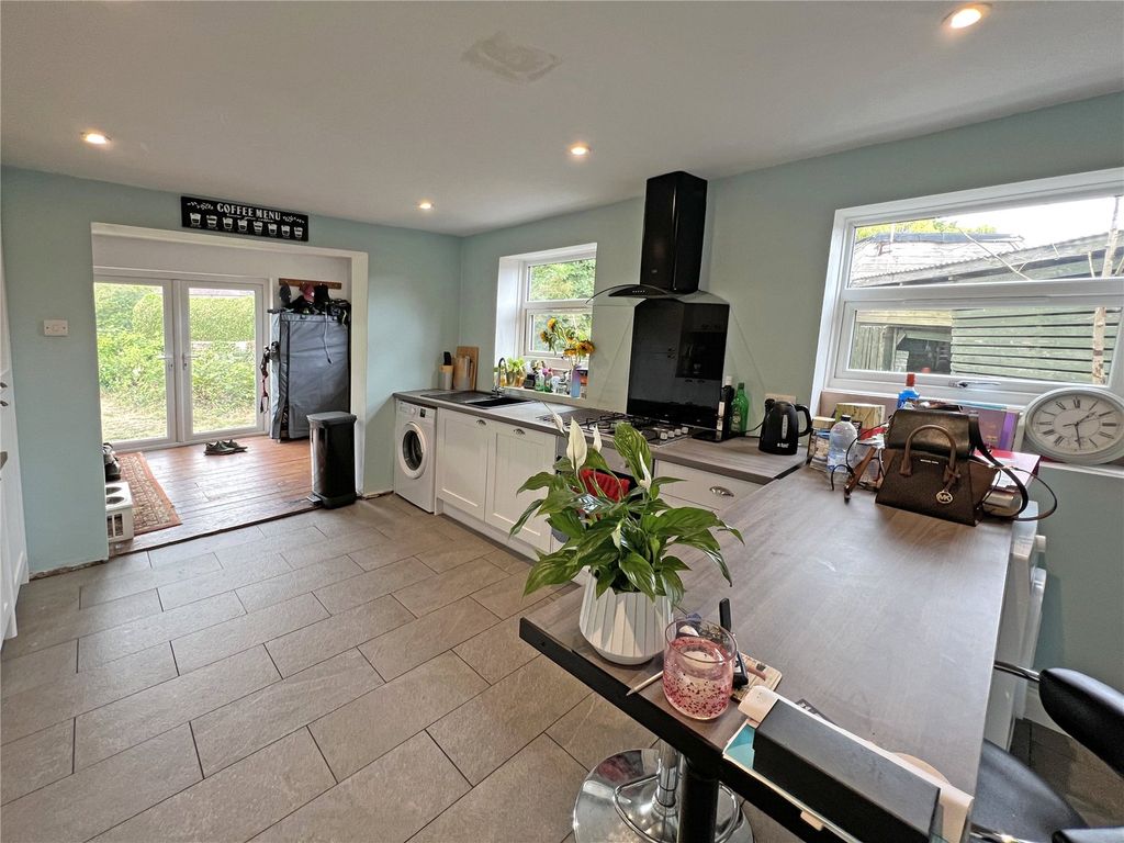 Property photo 2 of 13 Picture No. 09
