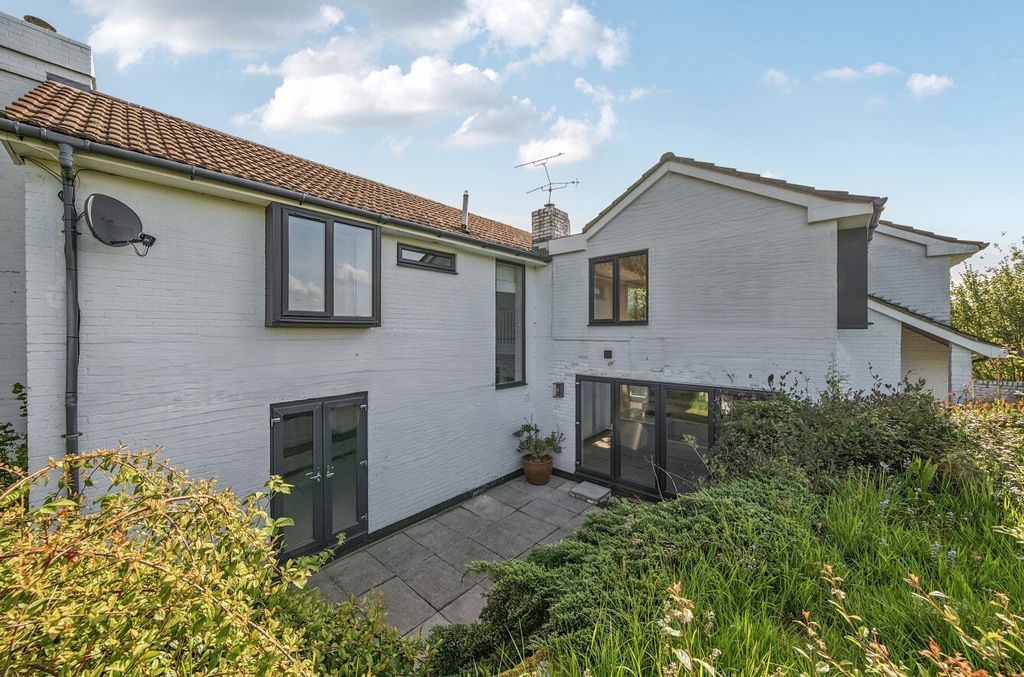 Additional image 12 of 5 bed detached house for saleBishops Sutton Road, Bishops Sutton, Alresford SO24