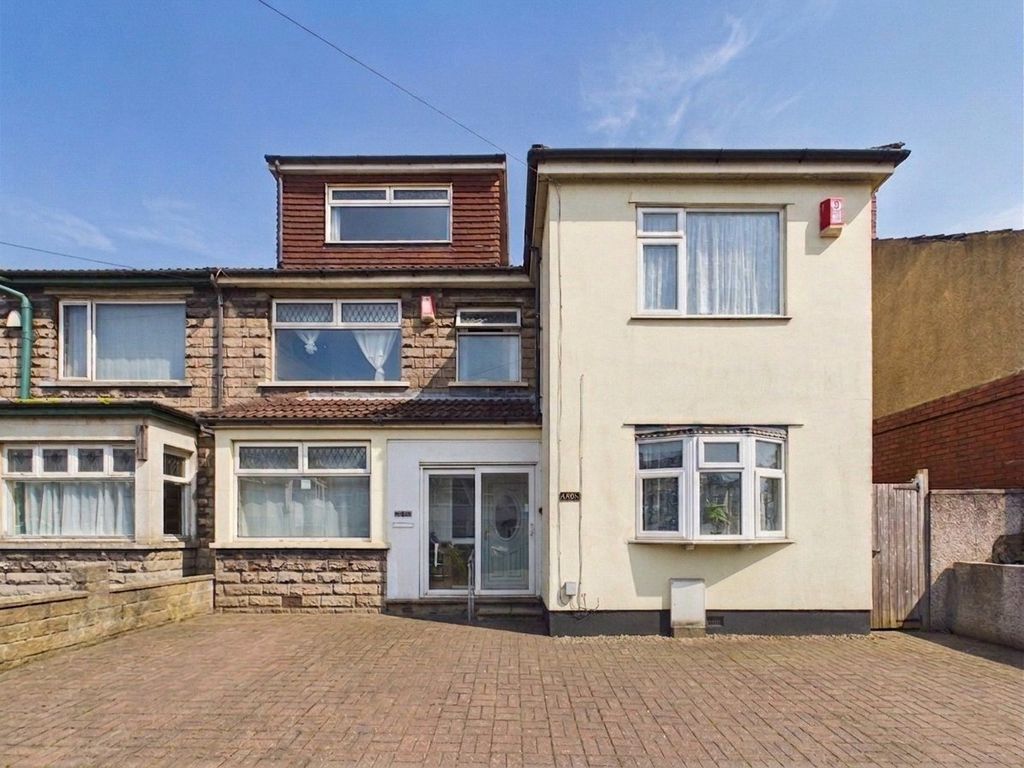 Property photo 1 of 18 Picture No. 05