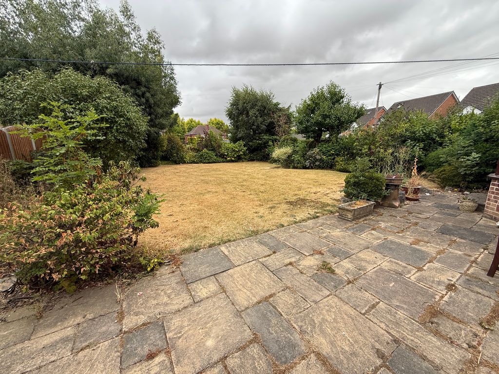 Property photo 2 of 24