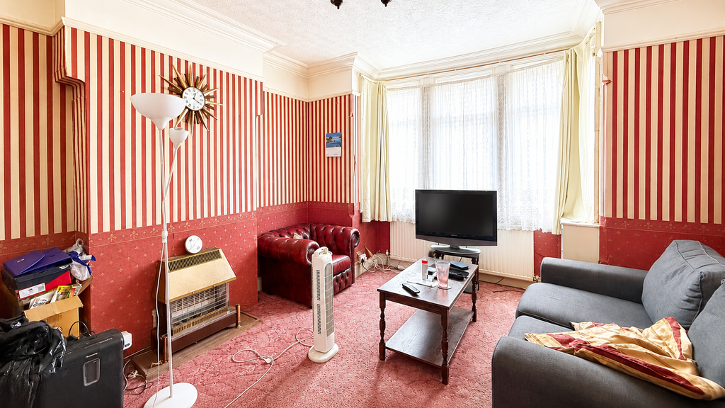 Property photo 2 of 10 C703A6D6-4Bc9-42Fb-Bf37-86Cbd4A9790D