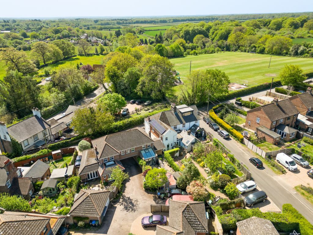 Property photo 2 of 21 Akeman Residential