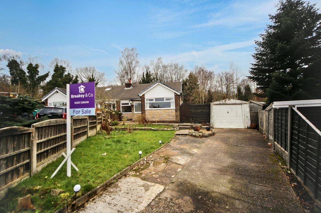 Property photo 2 of 26