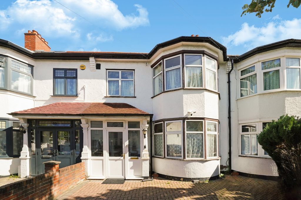 Property photo 1 of 12