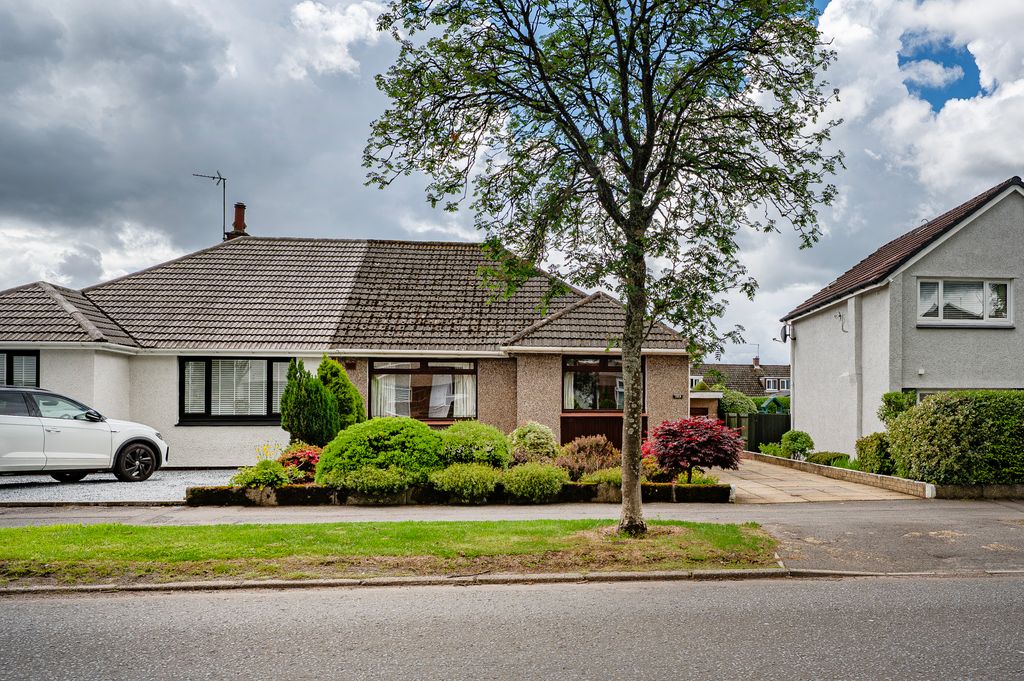 Property photo 1 of 36