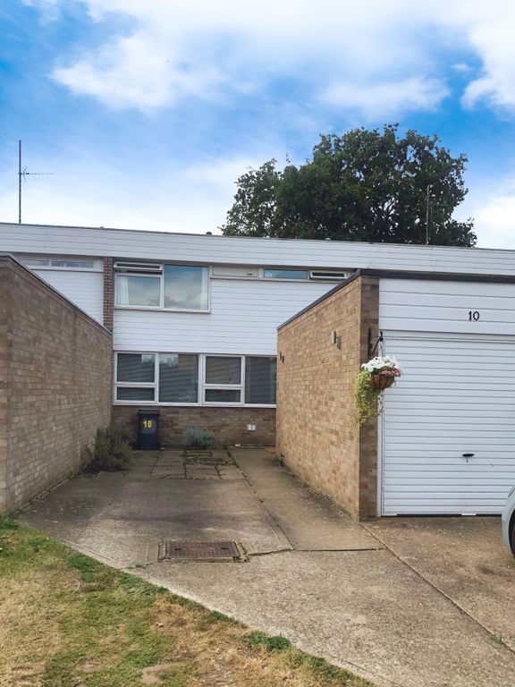 Property photo 1 of 8