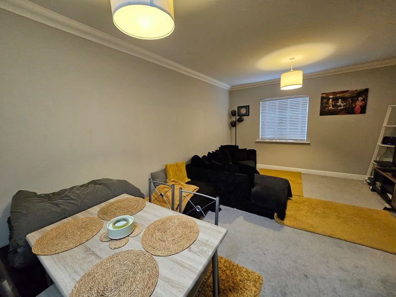 Property photo 2 of 14 Photo 10