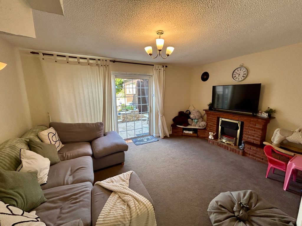 Property photo 2 of 14 Picture No. 03