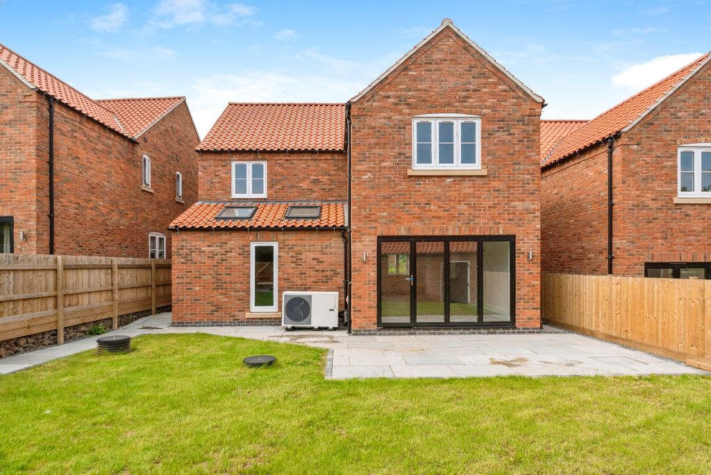 Property photo 2 of 19