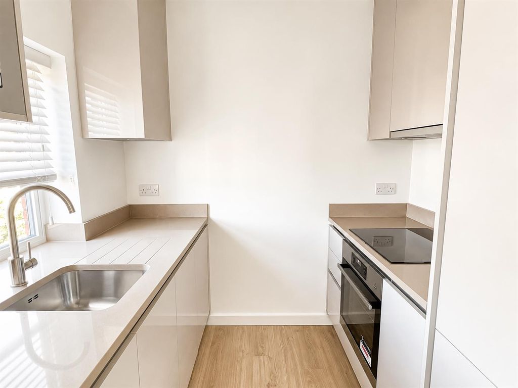 Property photo 2 of 9 Deeec0De-E04d-4Dec-B668-15E19E620B08.Png