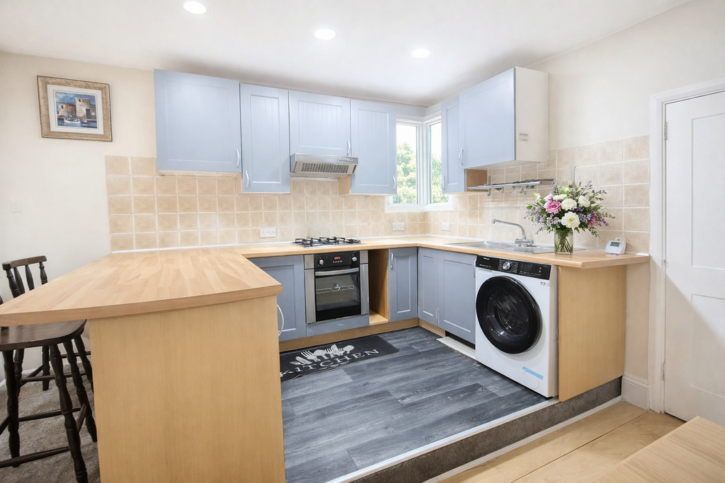 Property photo 2 of 6 Photo 6