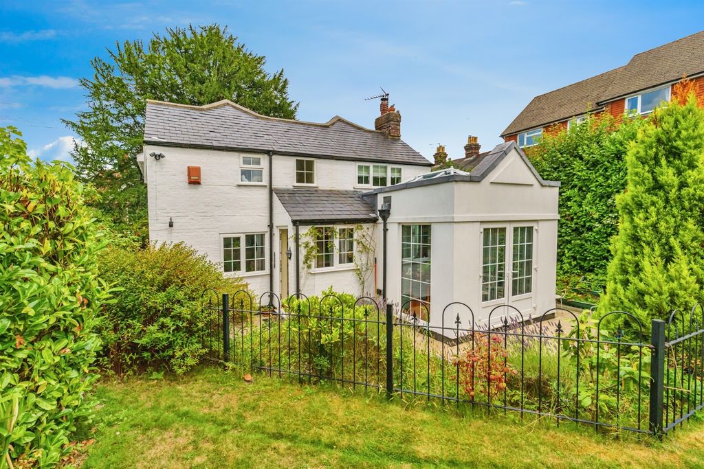 Property photo 1 of 16