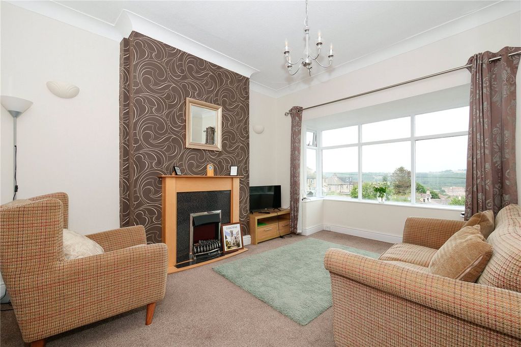 Property photo 2 of 14 Picture No. 09