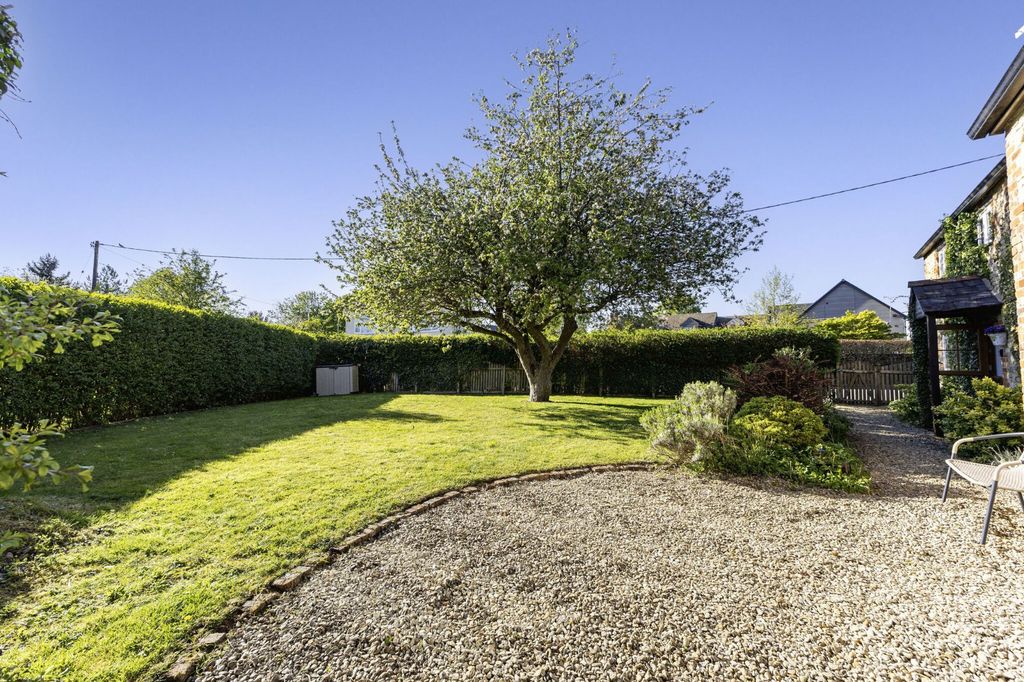 Property photo 2 of 16 Picture No. 51
