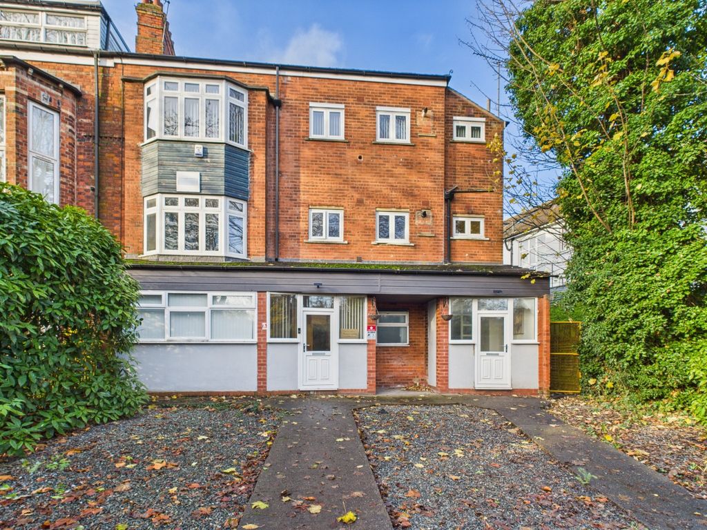 Property photo 1 of 12 1901971