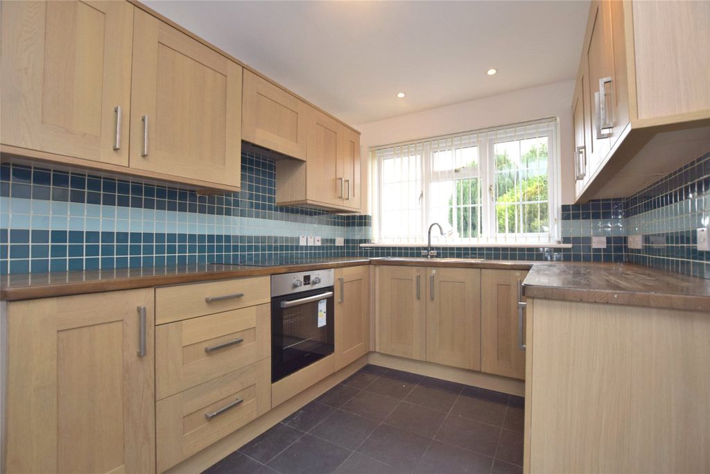 Property photo 2 of 16 Picture No. 23