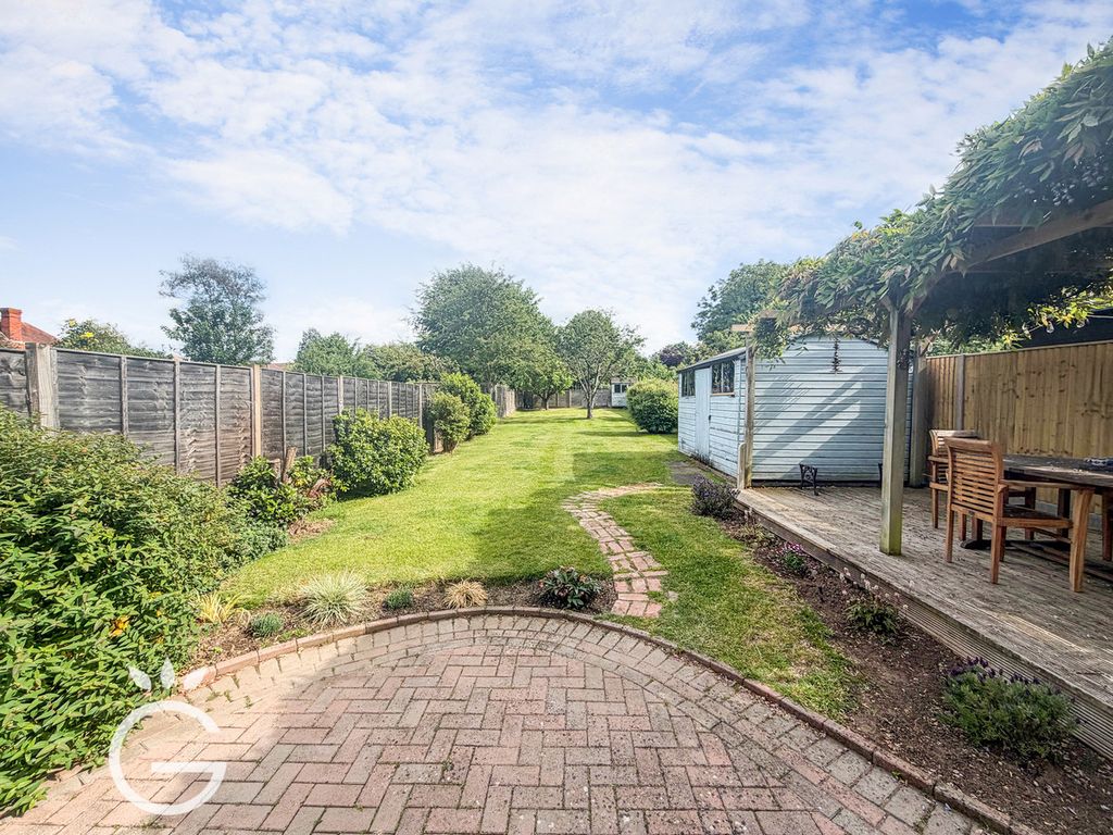 Property photo 2 of 15