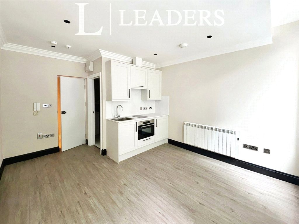 Property photo 2 of 6 Picture No. 02