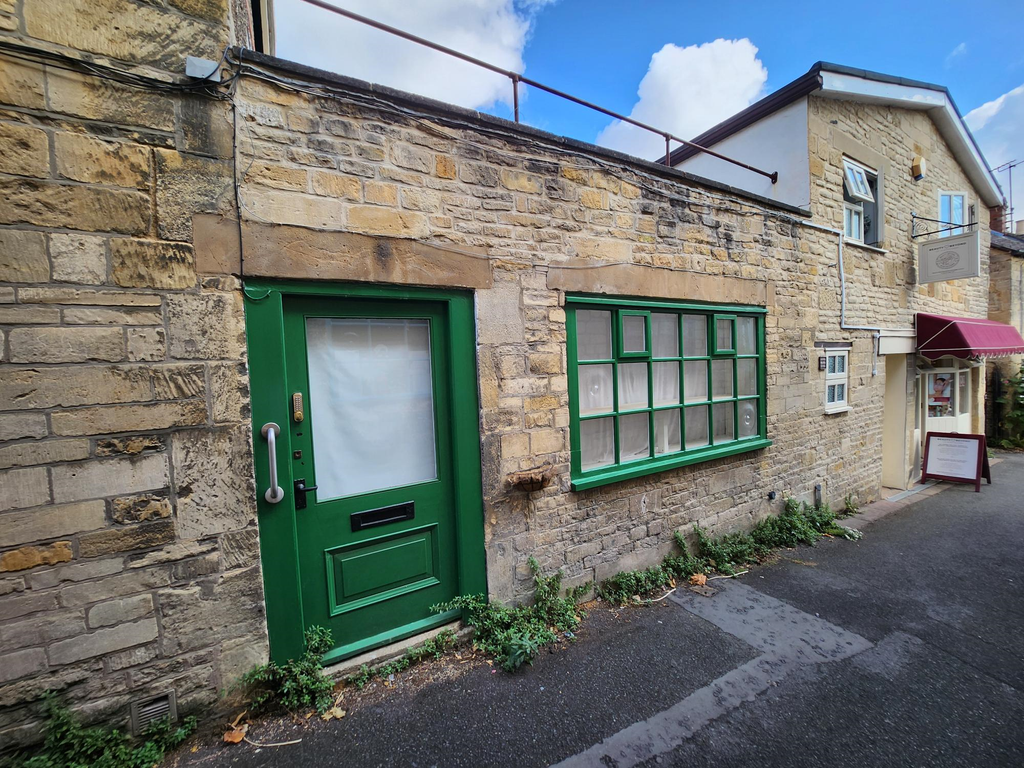 Property photo 1 of 1