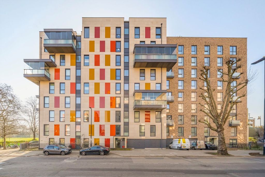 Property photo 1 of 7