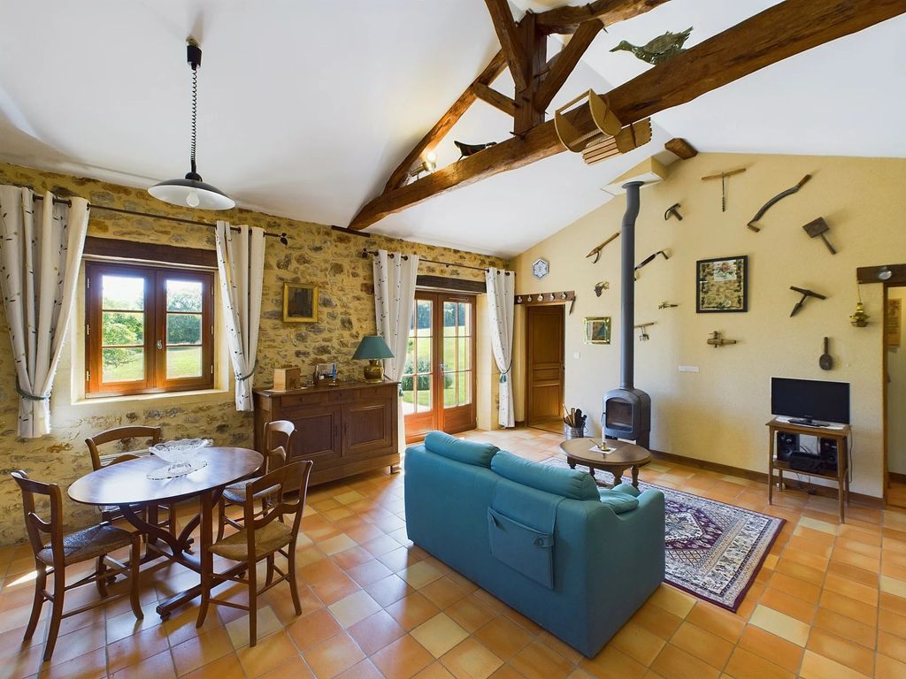 Property photo 3 of 15