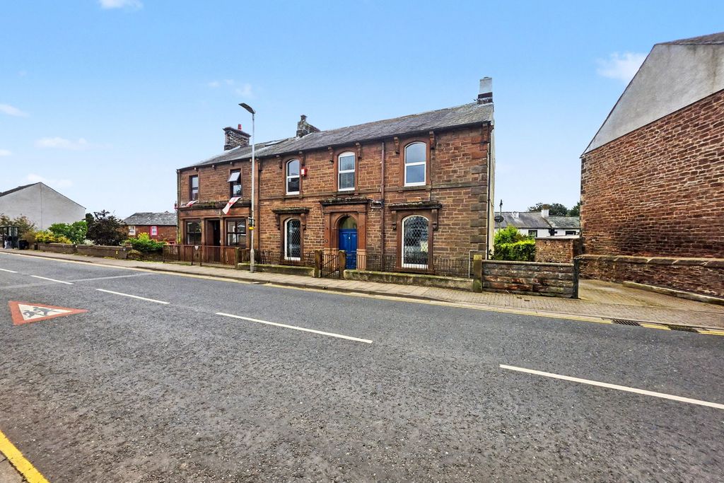 Property photo 1 of 34