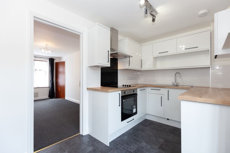 Property photo 2 of 9 222557