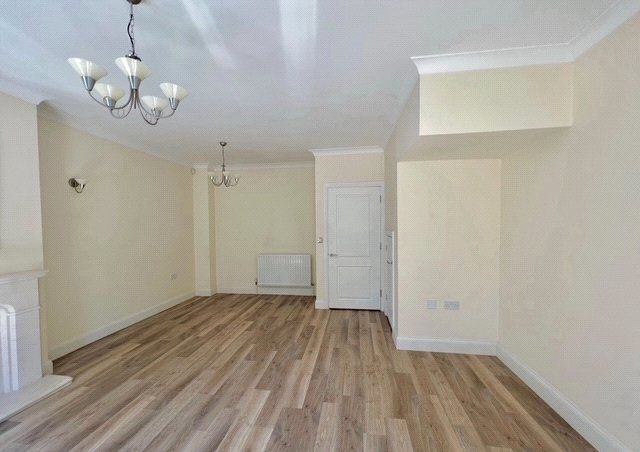 Property photo 3 of 16 Picture No. 18