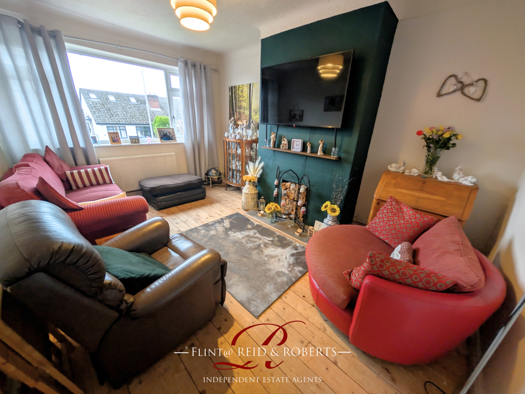 Property photo 2 of 10 Living Room