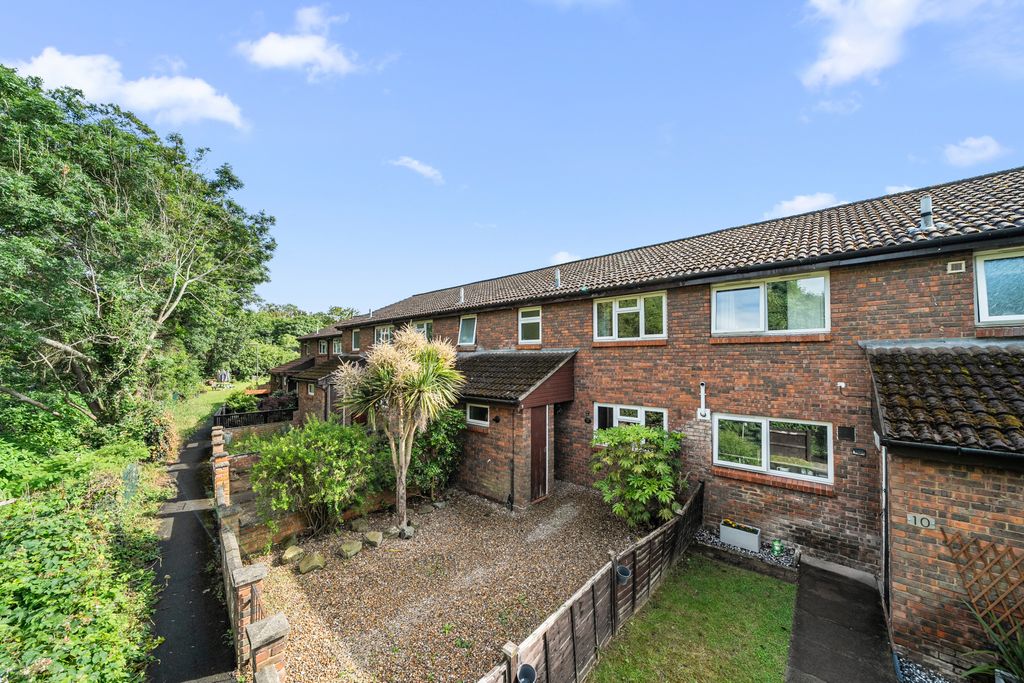 Property photo 1 of 23 Picture No. 19