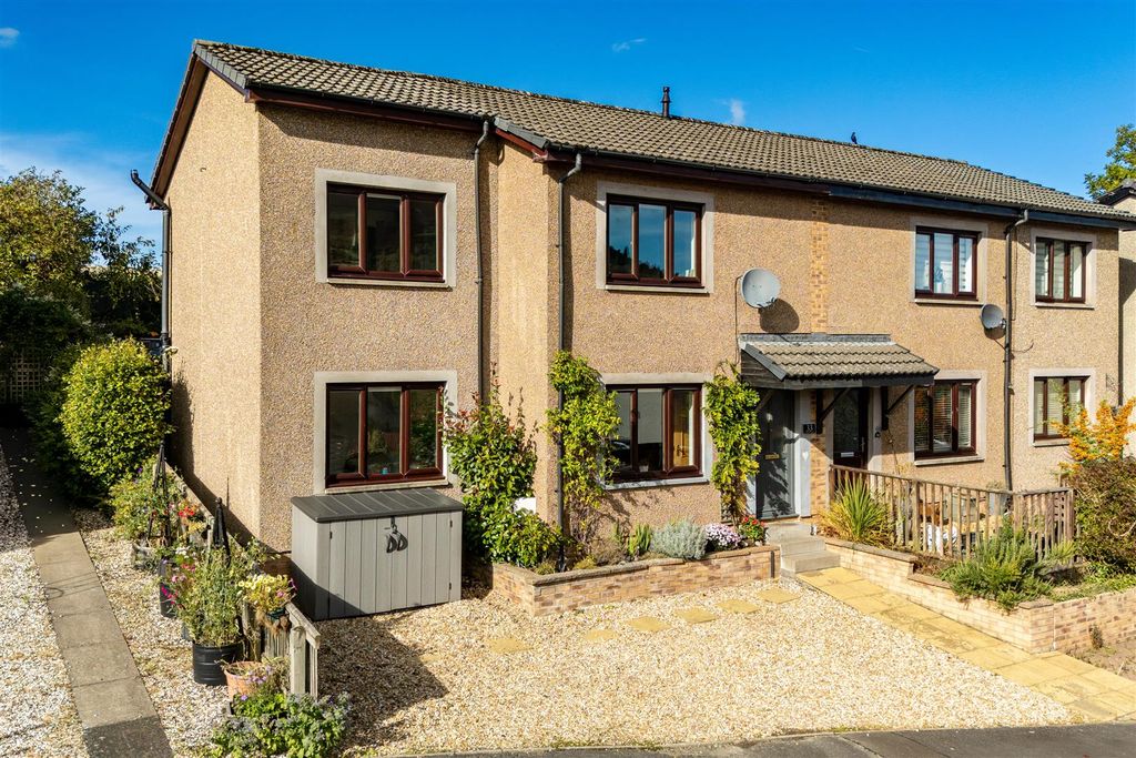 Property photo 2 of 45 33_Eildon_View_Melrose-03.Jpg