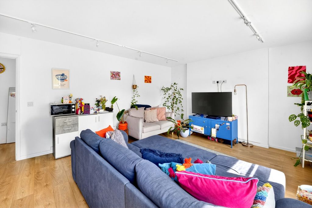 Property photo 3 of 12 Picture No. 04