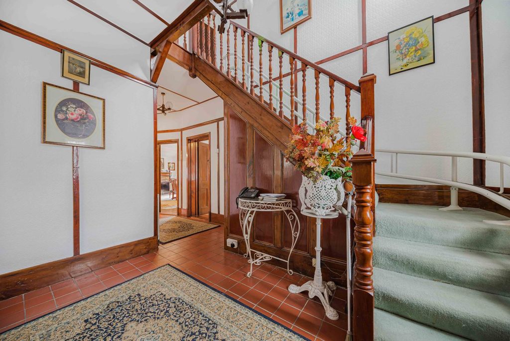 Property photo 2 of 35 Picture No. 35