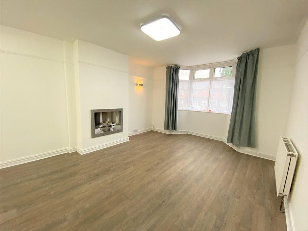 Property photo 2 of 10 Picture No. 09