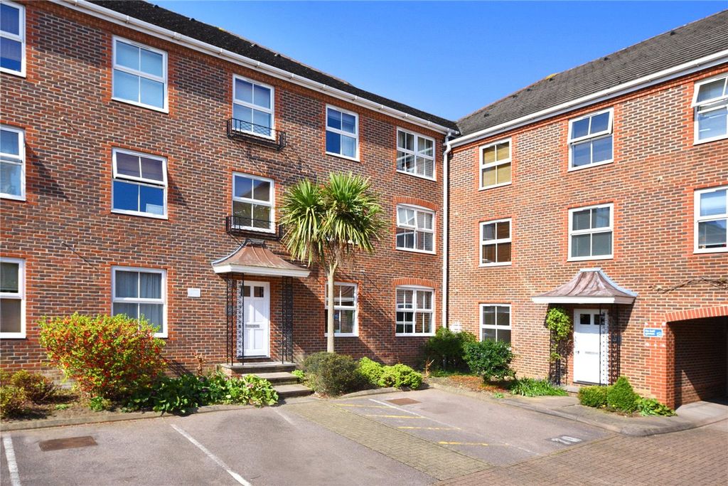 Property photo 1 of 10 Picture No. 02